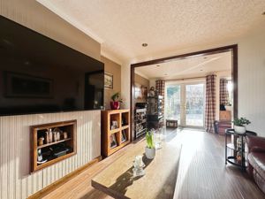 Lounge- click for photo gallery